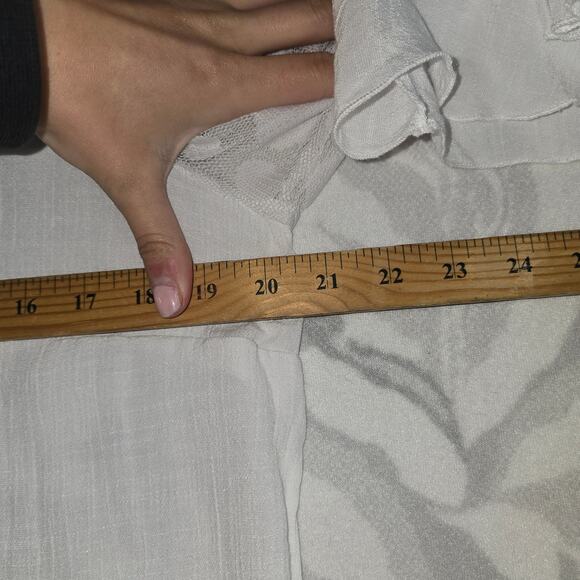 Unique Spectrum White Ruffle Sleeve Polka Dot Blouse Size L - Picture 7 of 8